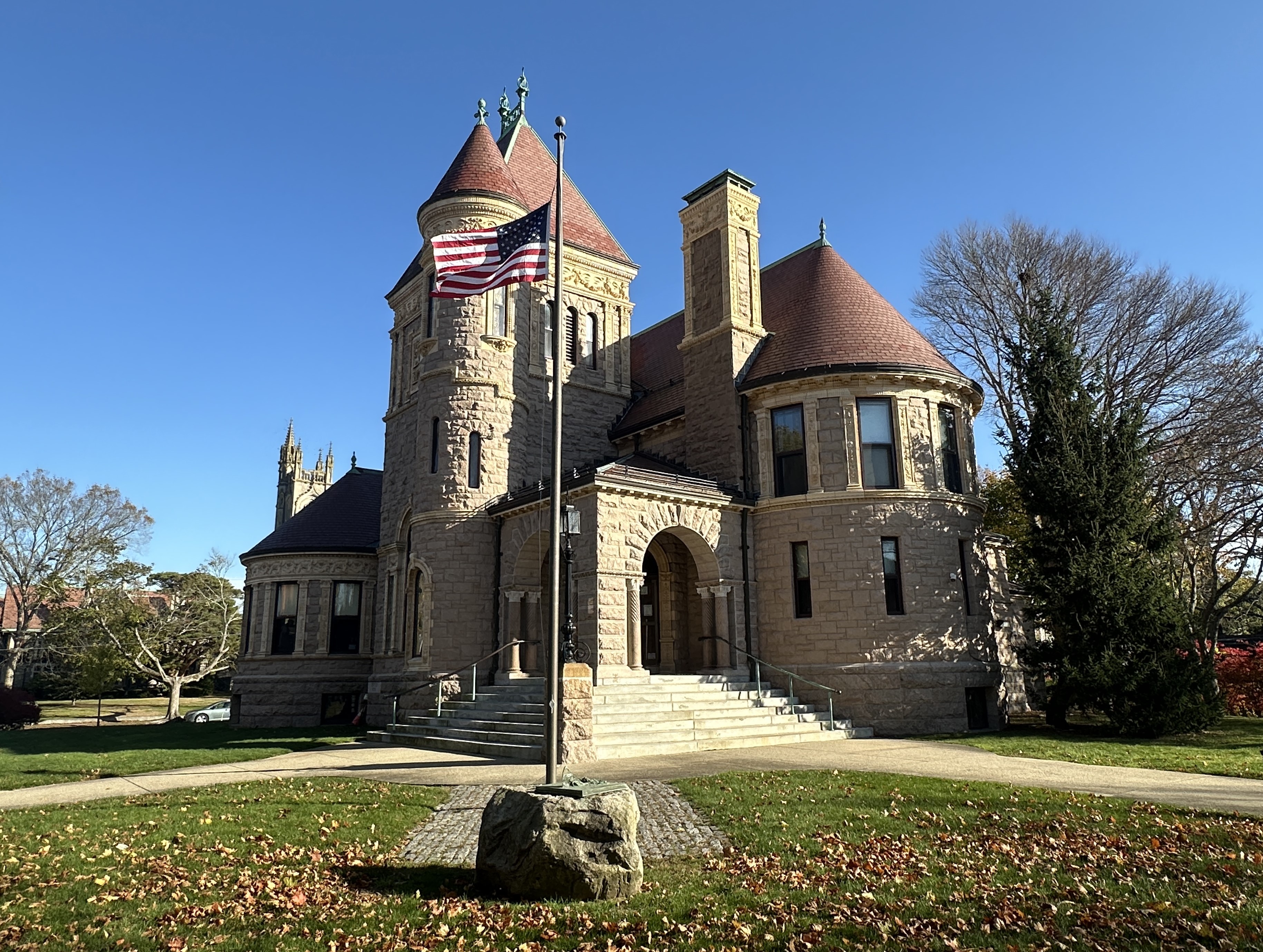 Millicent Library Building