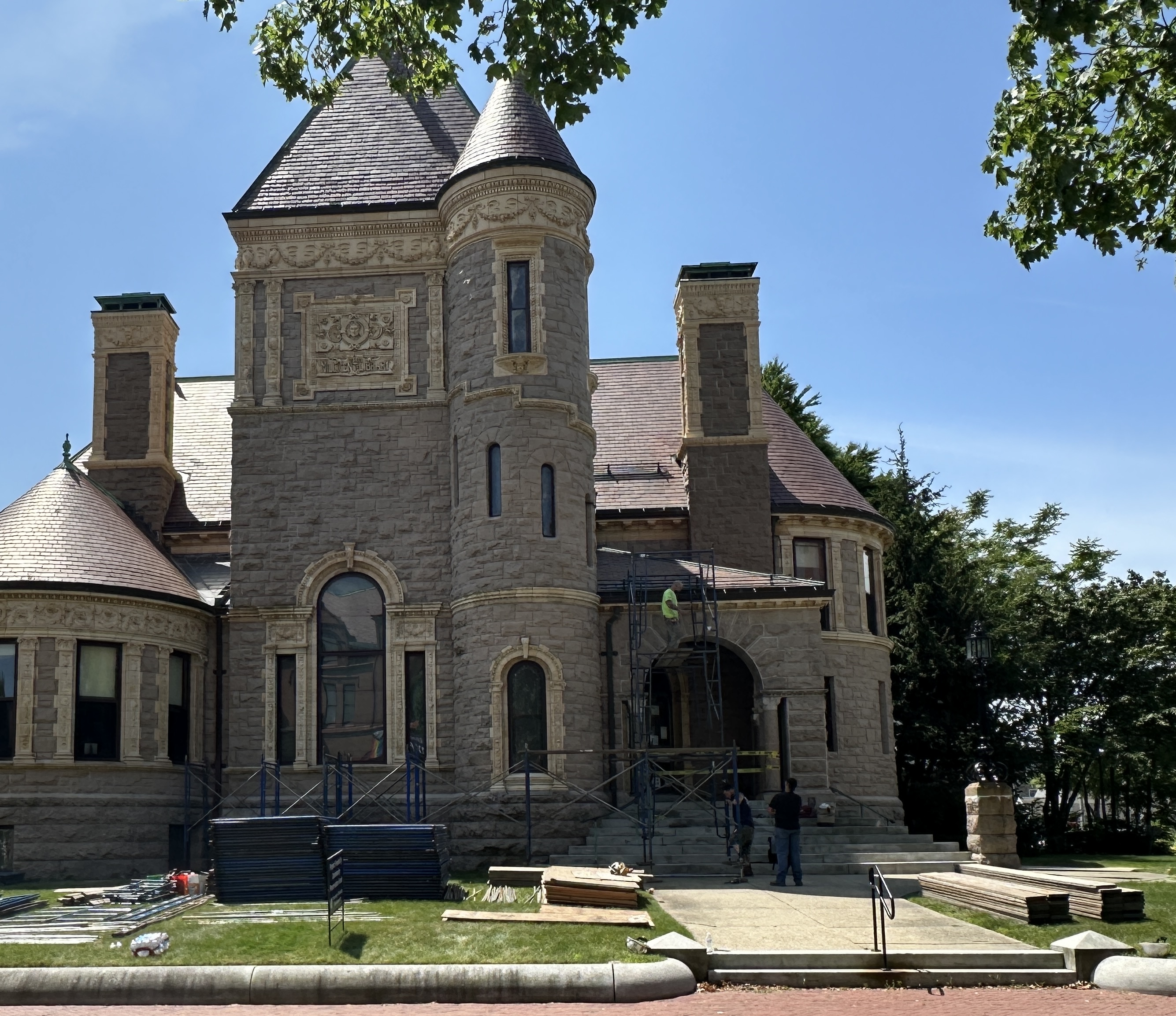 Image of scaffolding in front of library