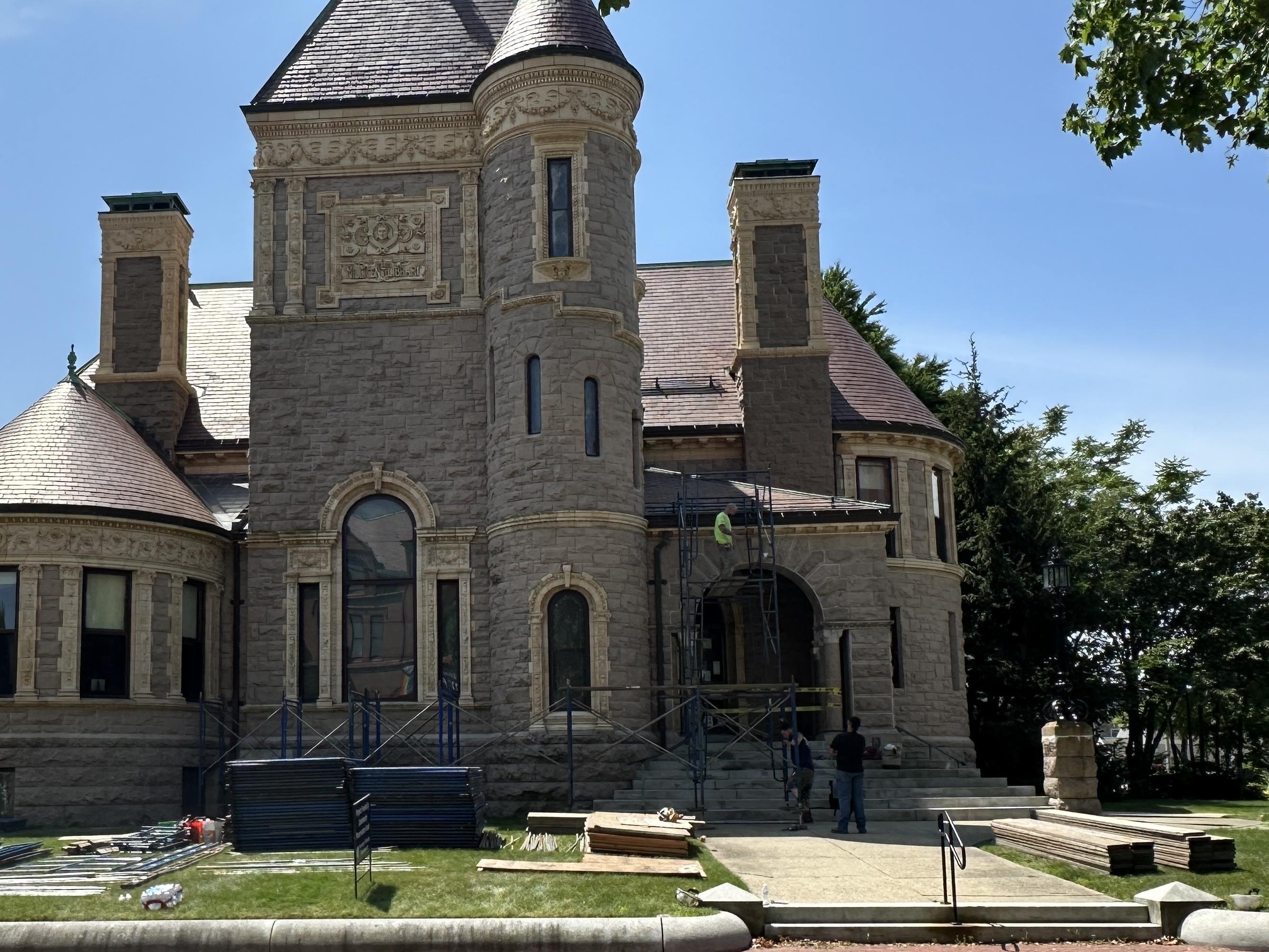 Image of scaffolding in front of library